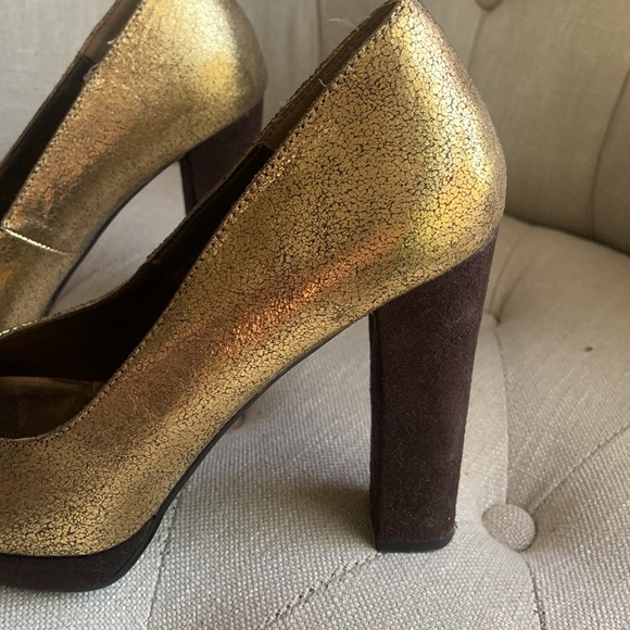 Colin Stuart Gold Chunky Heels - Picture 8 of 8